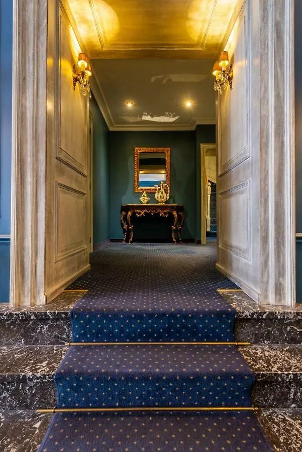 The Black Swan Hotel Brugge