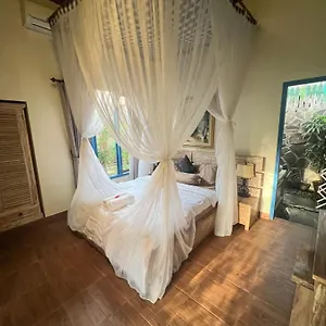 Guest house Cantika Zest Indonesia